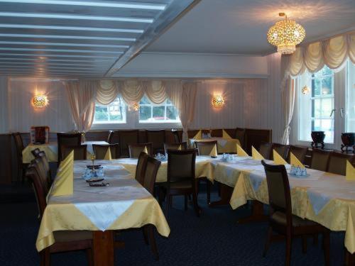 Hotel Royal Garden Бад Ибург Екстериор снимка